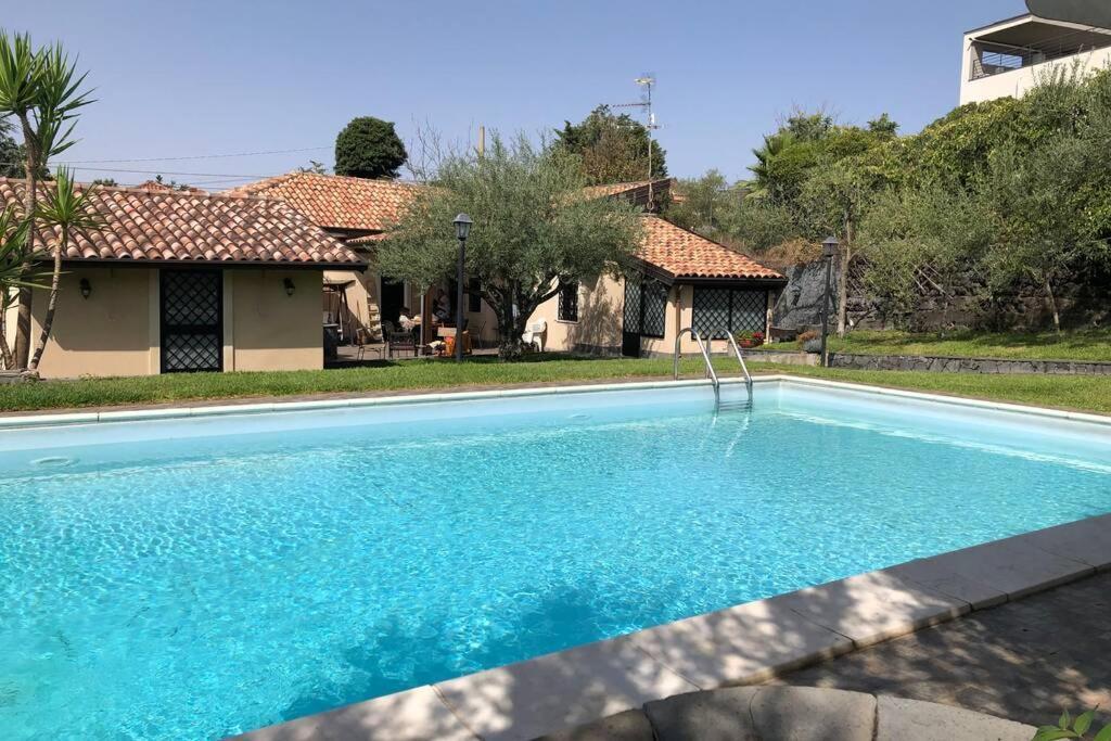 Casa Di Paco A Nicolosi Mascalucia Exteriör bild